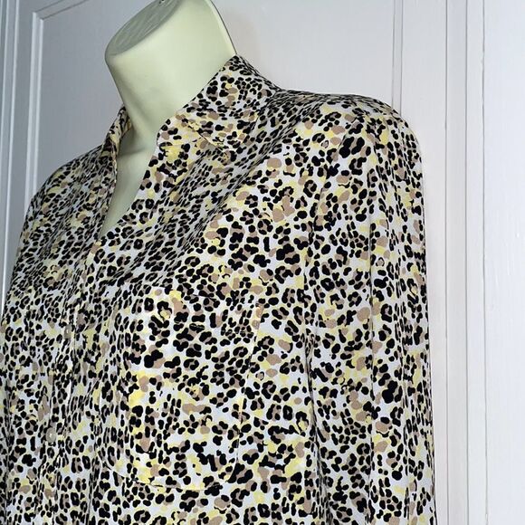 Talbots leopard print thin polyester button down long sleeved shirt - Picture 4 of 10
